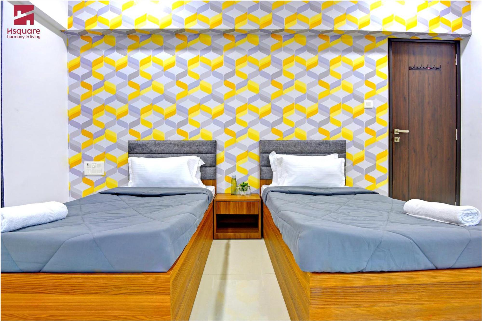 Hsquare Luxury Apartments Goregaon Bombay Exterior foto